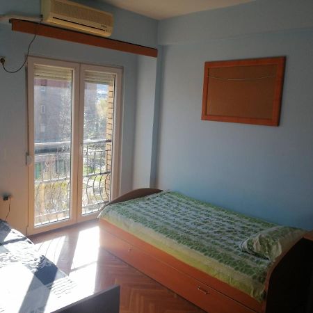 Centar Apartments Skopje Bagian luar foto