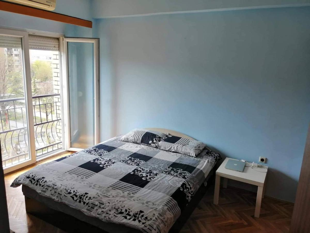 Centar Apartments Skopje Bagian luar foto