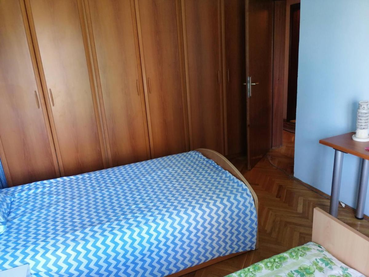 Centar Apartments Skopje Bagian luar foto