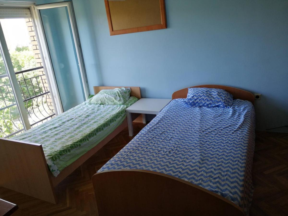 Centar Apartments Skopje Bagian luar foto